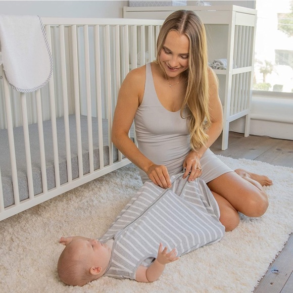 2 PACK SLEEP SACKS 0-6M - Picture 3 of 11